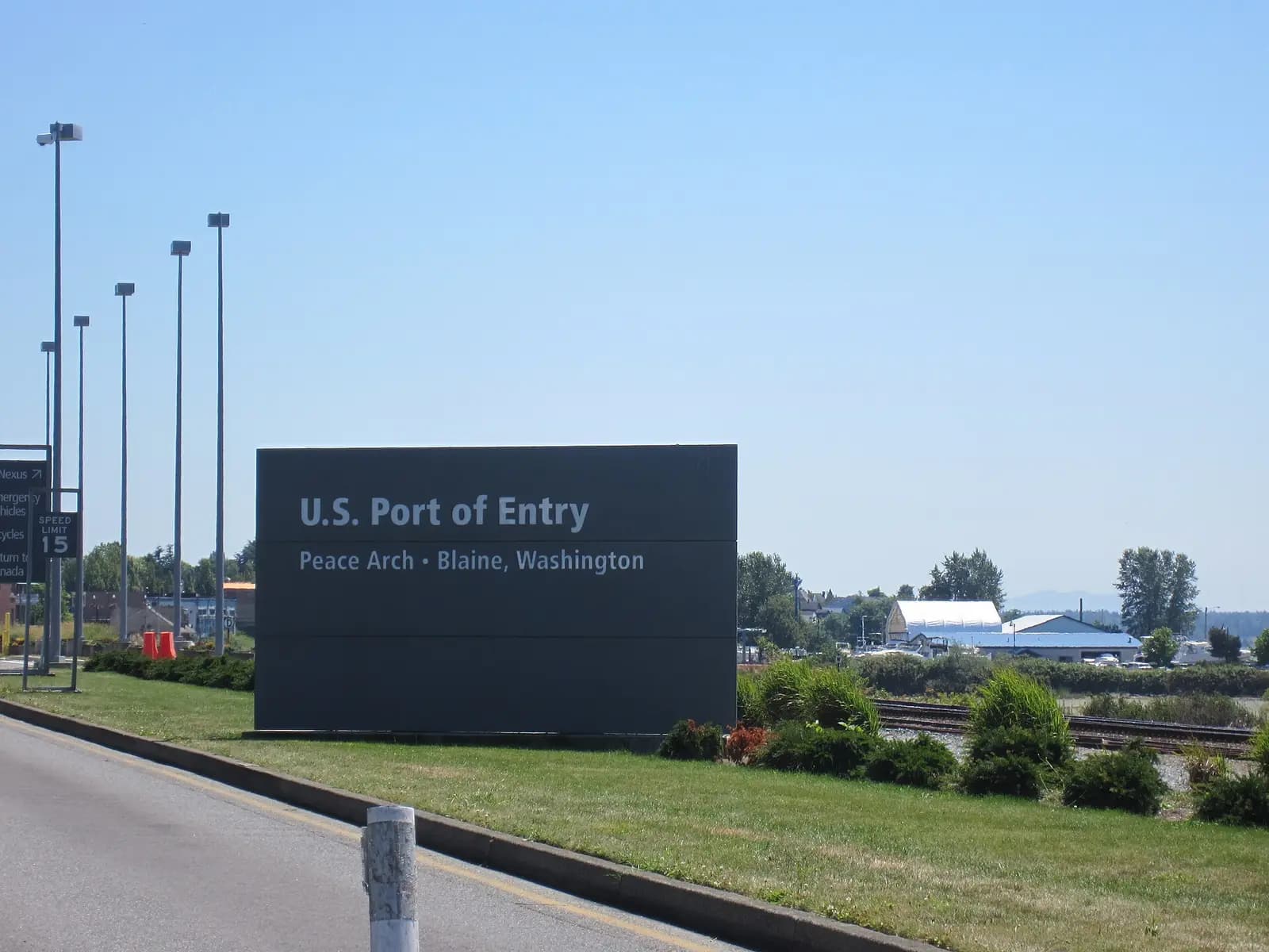 Blaine, Washington: U.S. Port of Entry, Blaine, Washington (2013) 2